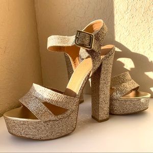 New Chinese Laundry Gold Glitter Platform Heel